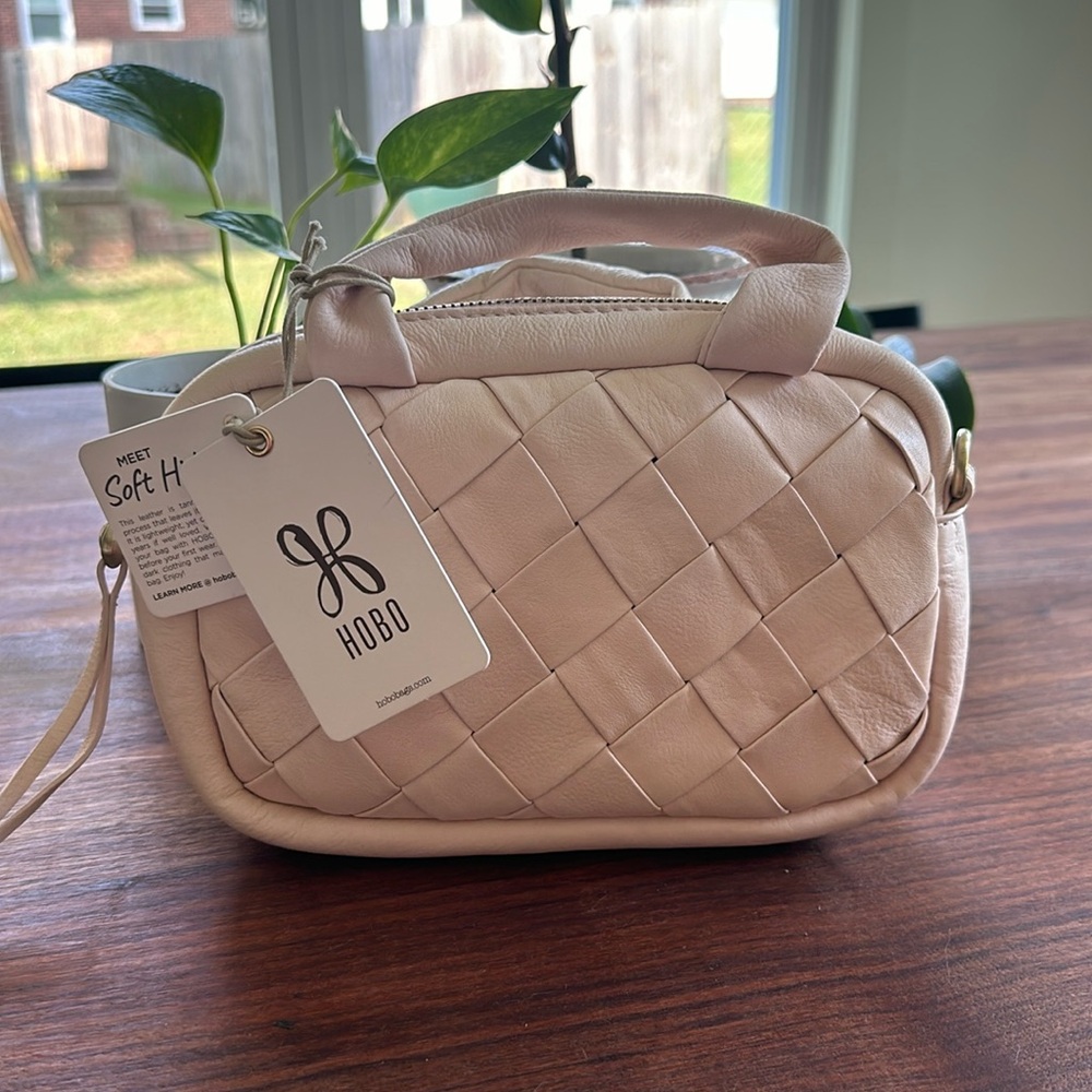 New Hobo International MAZE Mini Soft Leather Satchel, Crossbody light pink